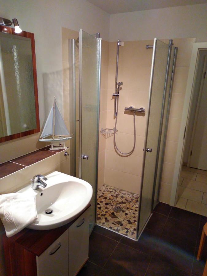 Quartier4U - 4 Sterne - Inklusive Eigene Bikebox Mit Strom - Waeschepaket - Power Wlan - Parkplatz # Bestpreisgarantie # Zingst Exterior foto